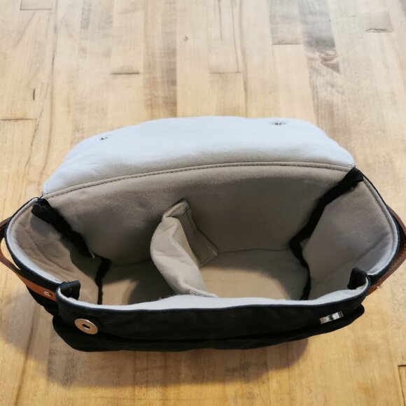 Ona Roma Camera Insert - Picture 2 of 5